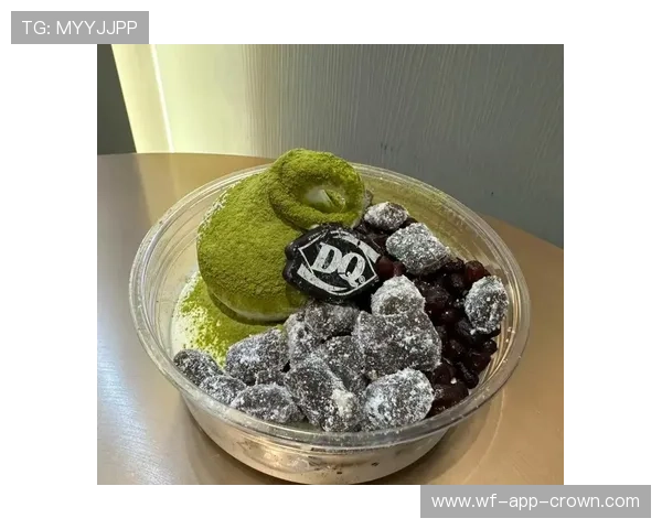 仲满家的冰箱里只放蛋白粉和冰水，连女儿偷塞进去的冰淇淋都被他默默扔了