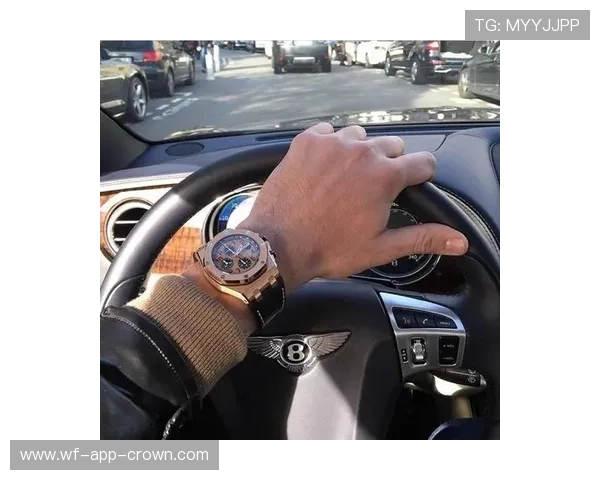 冯彦哲训练完直接去买豪车，跟我们朋友圈差距也太大了吧？